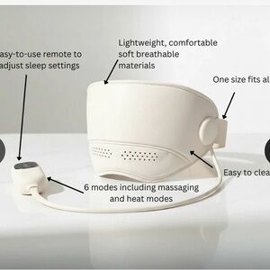 Comfortable Cream VR Sleep Headset with Remote
